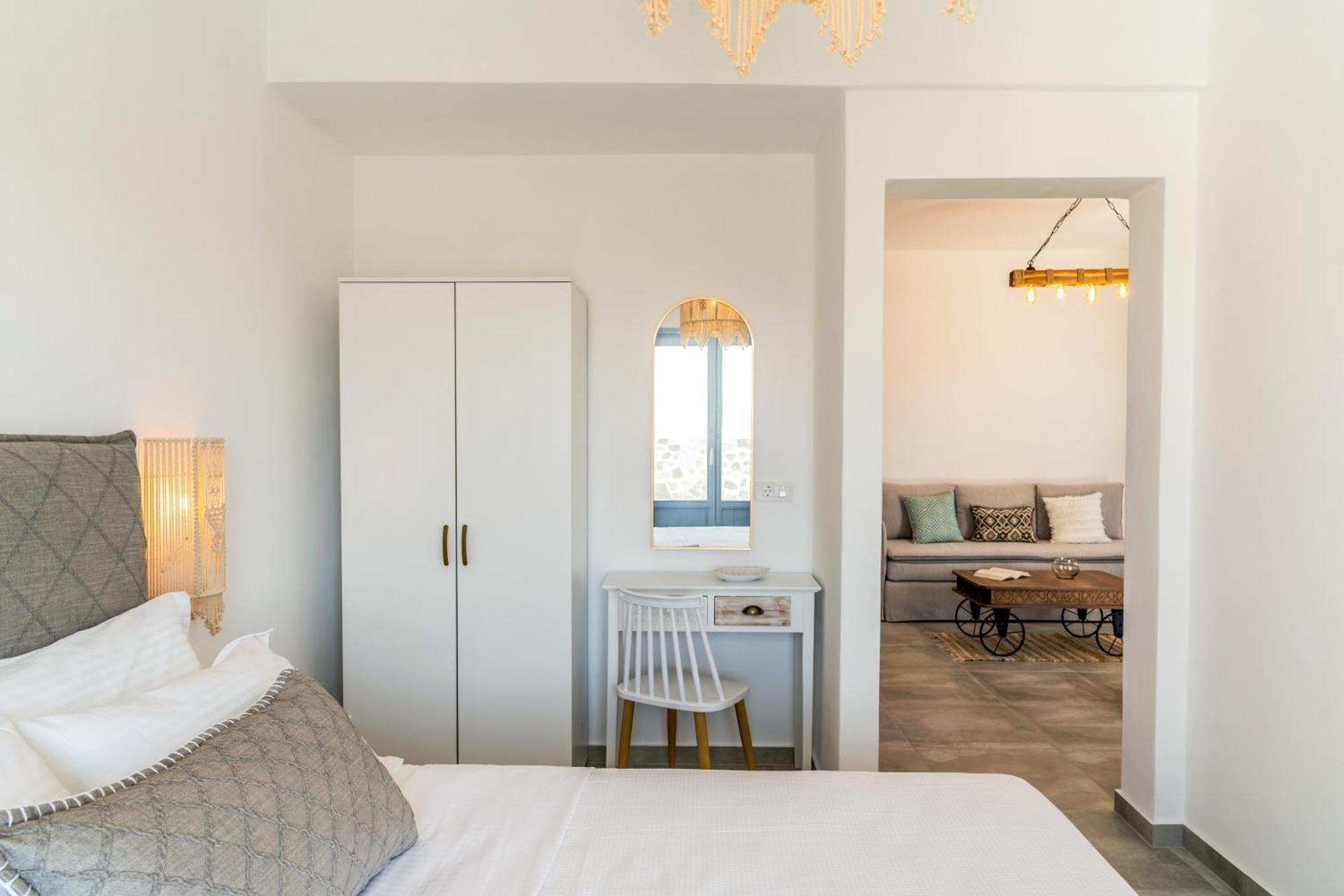 Santorossa Luxury Villas Emborió Kültér fotó