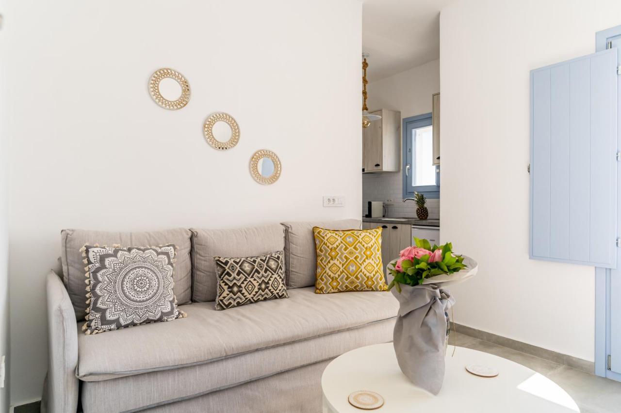 Santorossa Luxury Villas Emborió Kültér fotó