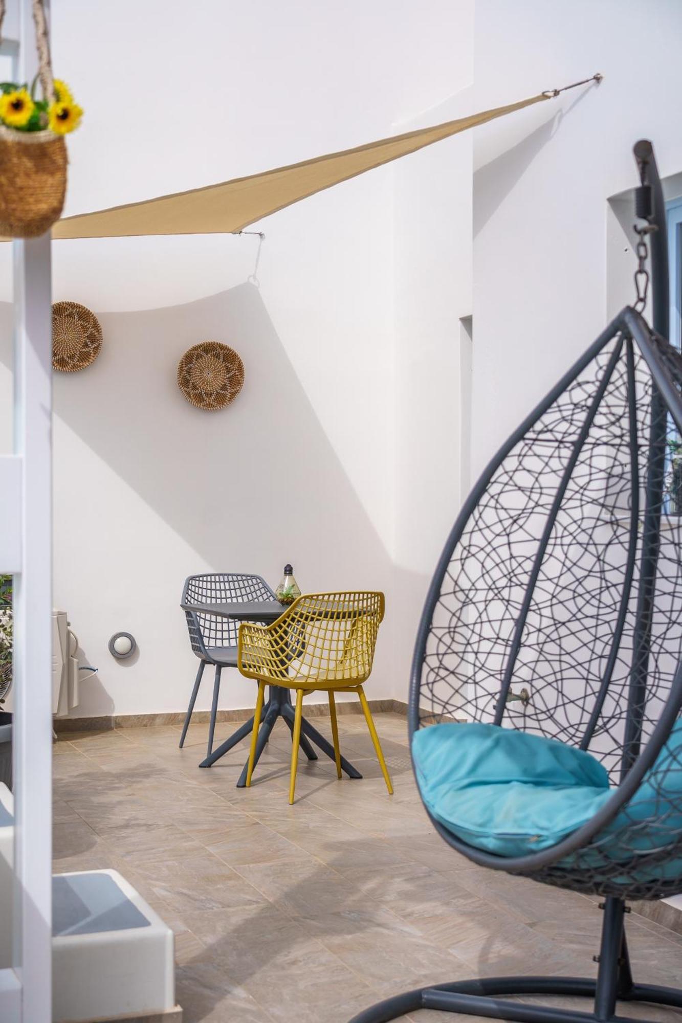 Santorossa Luxury Villas Emborió Kültér fotó